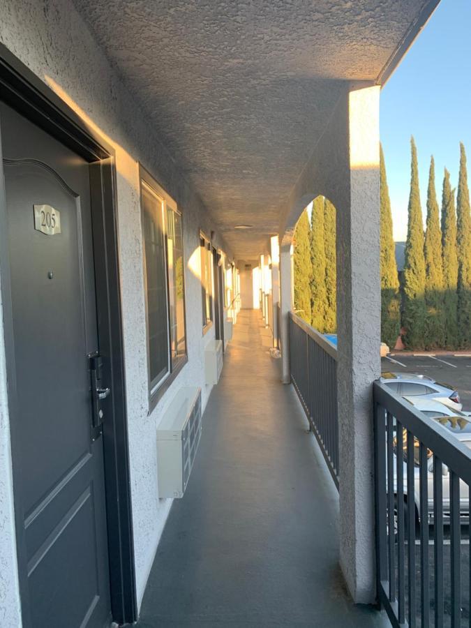 Budget Motel Inglewood Exterior photo