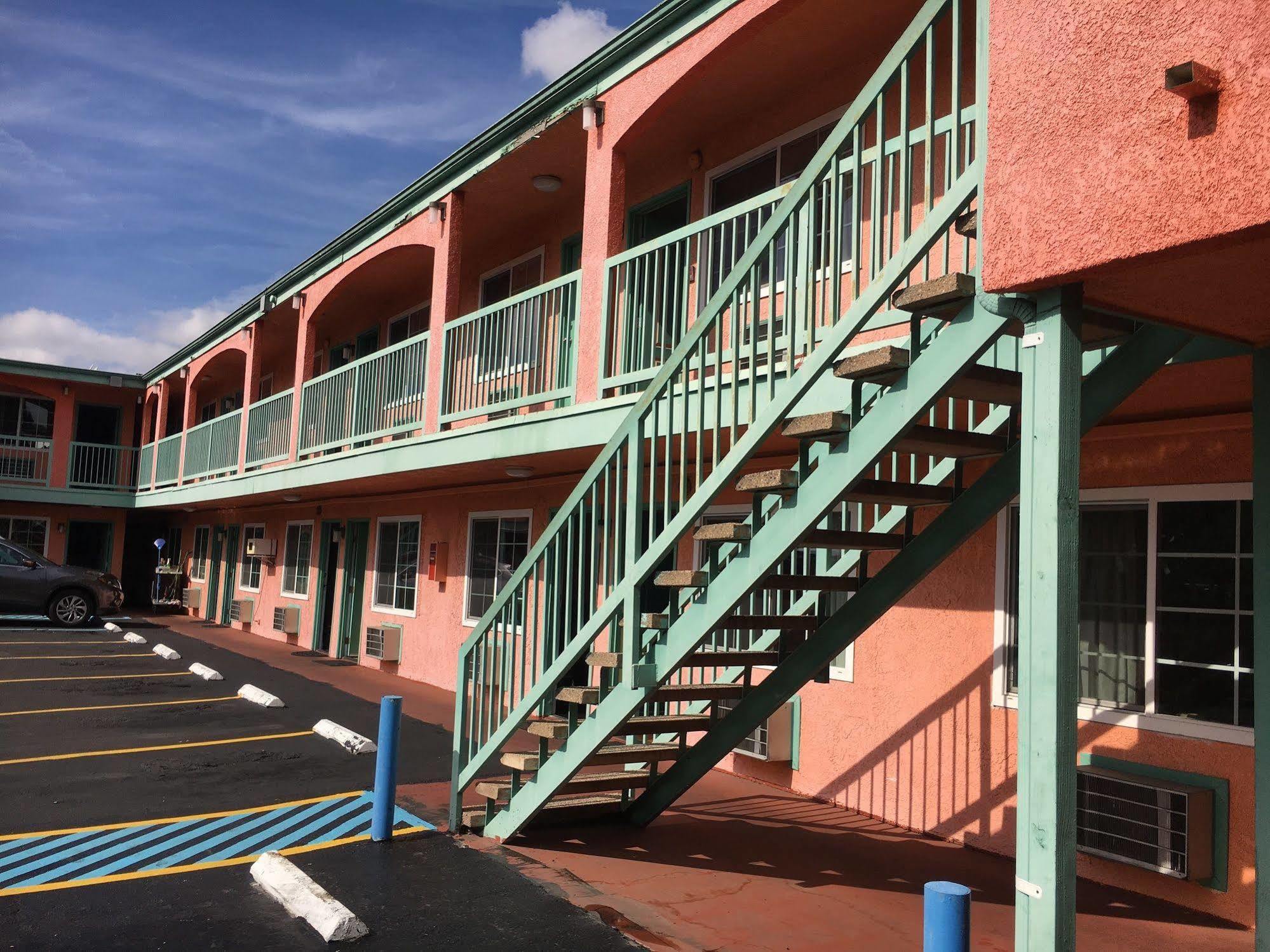 Budget Motel Inglewood Exterior photo